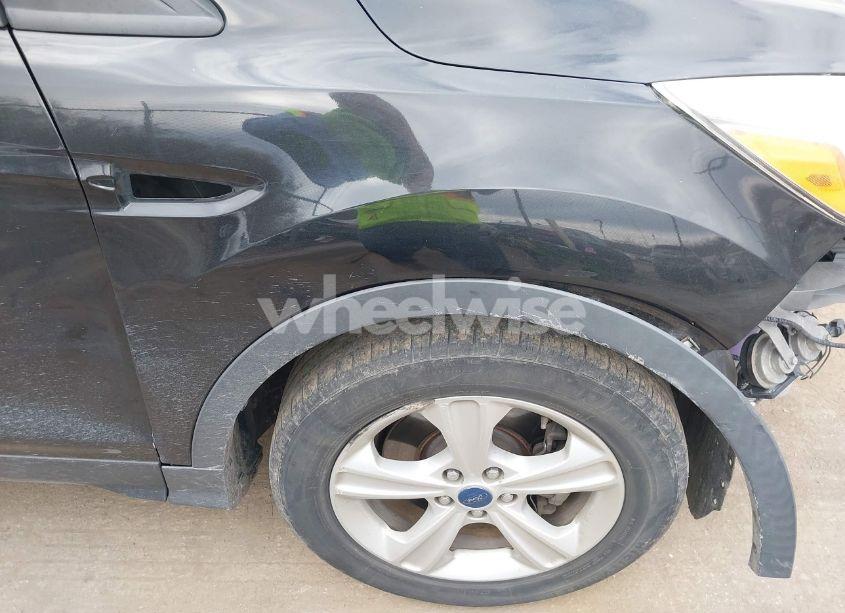 Photo 15 of 2013 Ford Escape SE (VIN 1FMCU9G95DUA03948)