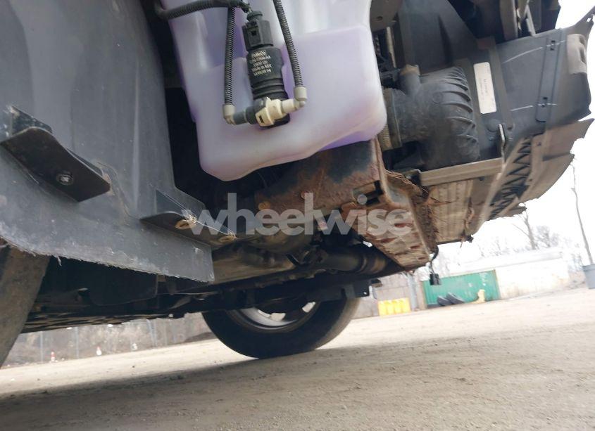 Photo 16 of 2013 Ford Escape SE (VIN 1FMCU9G95DUA03948)