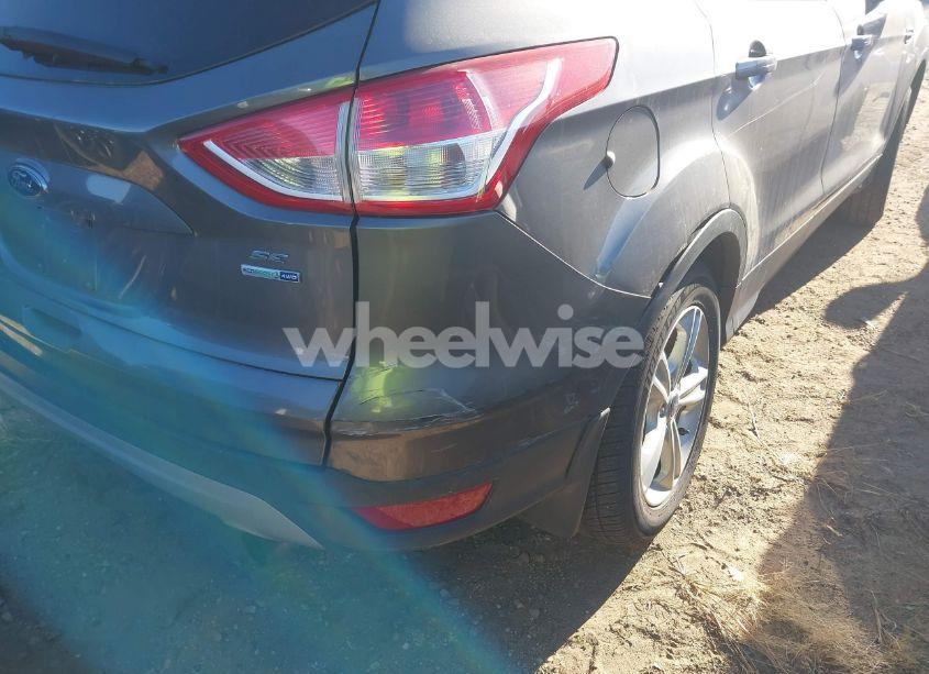 Photo 18 of 2013 Ford Escape SE (VIN 1FMCU9G95DUB39948)