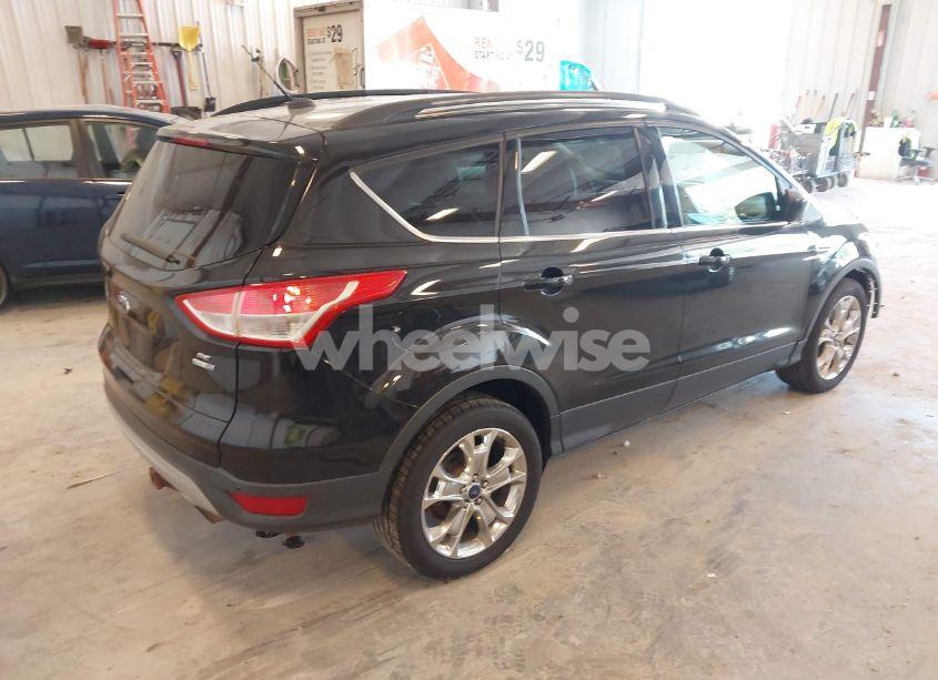 Photo 4 of 2014 Ford Escape SE (VIN 1FMCU9G95EUA16328)