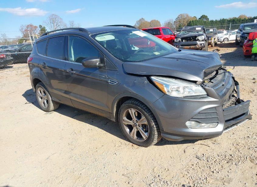 2014 Ford Escape SE (VIN 1FMCU9G95EUC77443) main photo