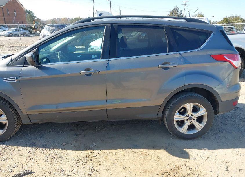 Photo 14 of 2014 Ford Escape SE (VIN 1FMCU9G95EUC77443)
