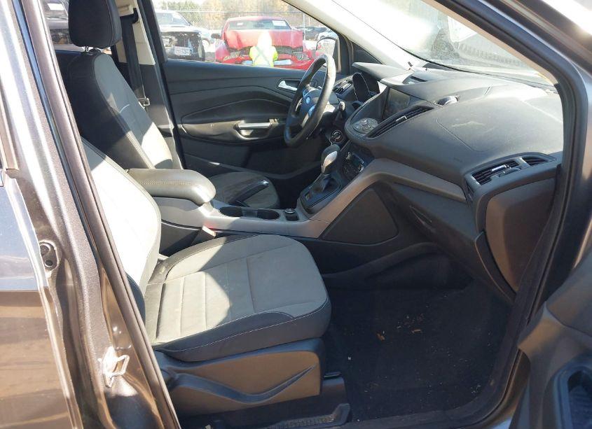 Photo 5 of 2014 Ford Escape SE (VIN 1FMCU9G95EUC77443)