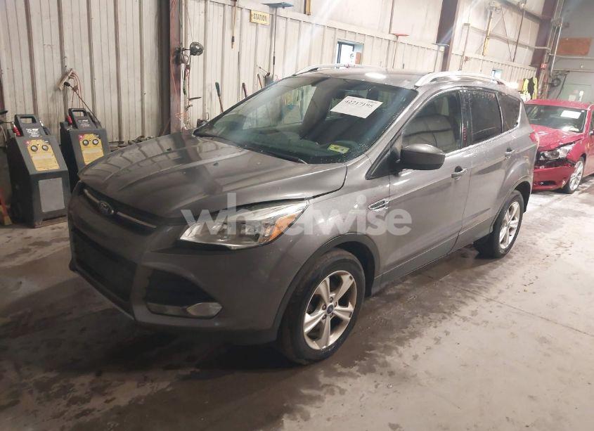 Photo 2 of 2014 Ford Escape SE (VIN 1FMCU9G95EUE19998)