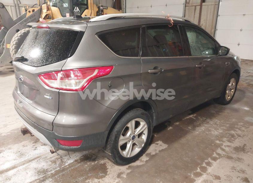 Photo 4 of 2014 Ford Escape SE (VIN 1FMCU9G95EUE19998)