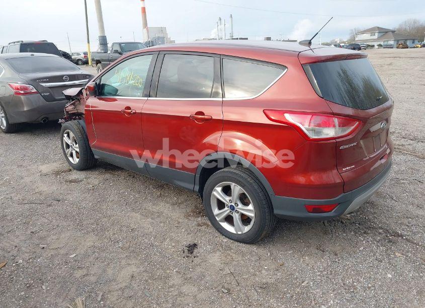 Photo 3 of 2015 Ford Escape SE (VIN 1FMCU9G95FUA10126)