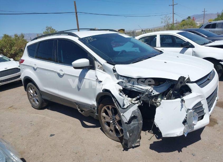 Photo 12 of 2015 Ford Escape SE (VIN 1FMCU9G95FUA43868)