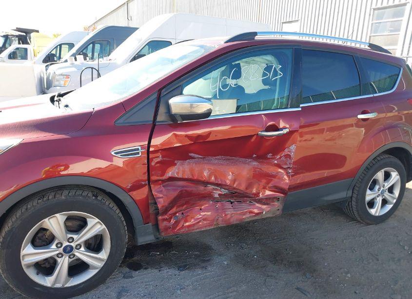 Photo 6 of 2015 Ford Escape SE (VIN 1FMCU9G95FUA71363)