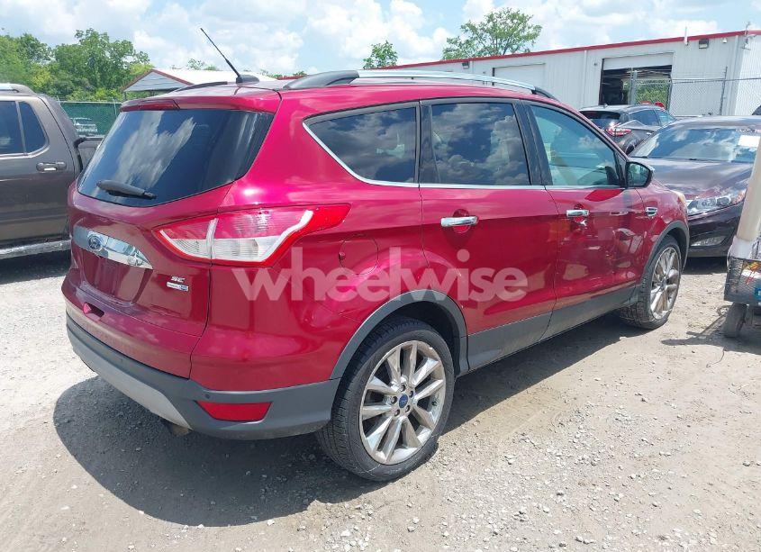 Photo 4 of 2015 Ford Escape SE (VIN 1FMCU9G95FUB47289)
