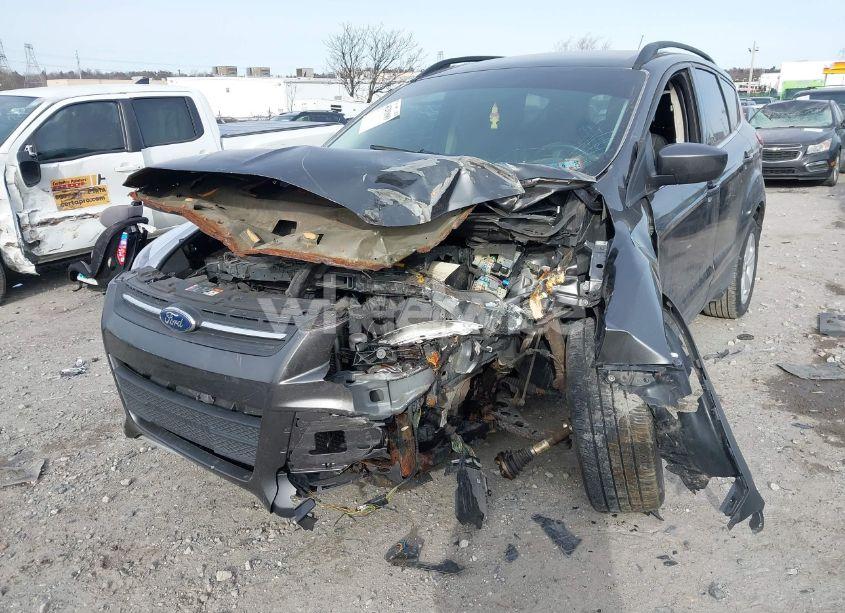 Photo 6 of 2015 Ford Escape SE (VIN 1FMCU9G95FUC10083)
