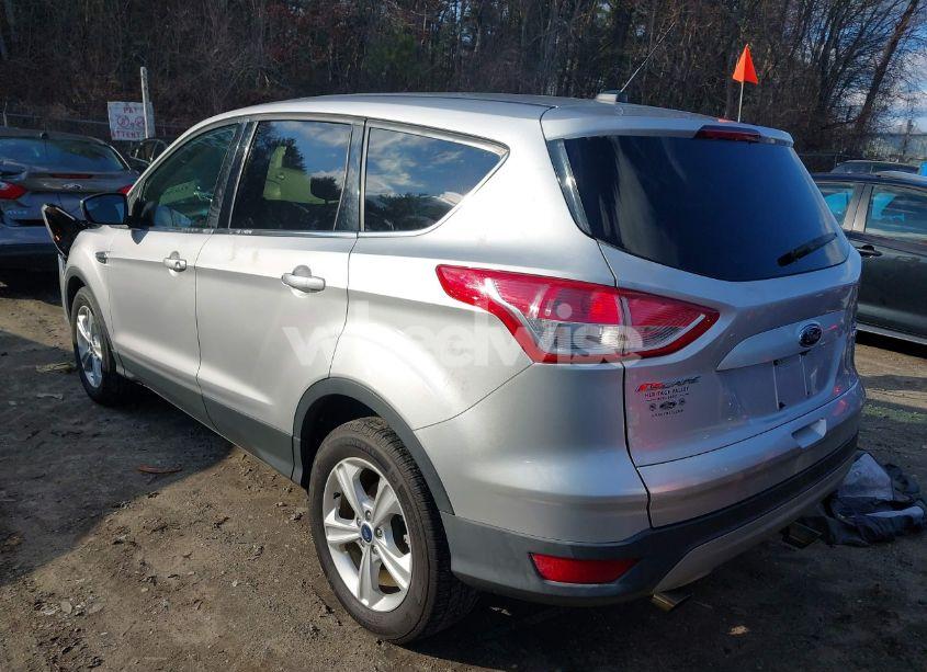 Photo 3 of 2015 Ford Escape SE (VIN 1FMCU9G95FUC39129)