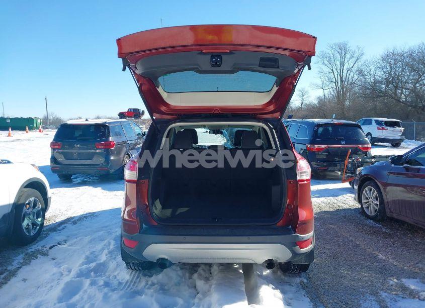 Photo 17 of 2015 Ford Escape SE (VIN 1FMCU9G95FUC71529)