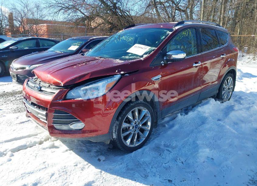 Photo 2 of 2015 Ford Escape SE (VIN 1FMCU9G95FUC71529)