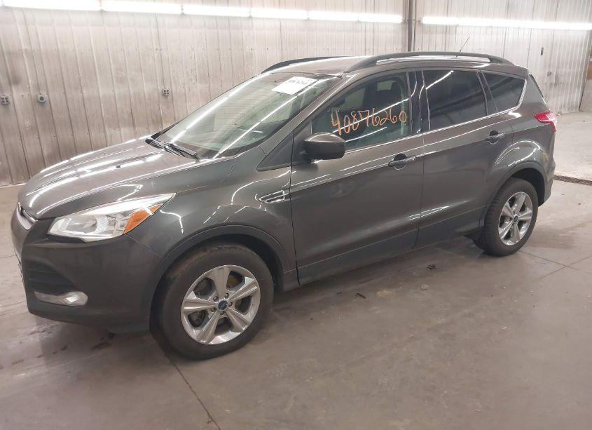 Photo 2 of 2016 Ford Escape SE (VIN 1FMCU9G95GUA77388)