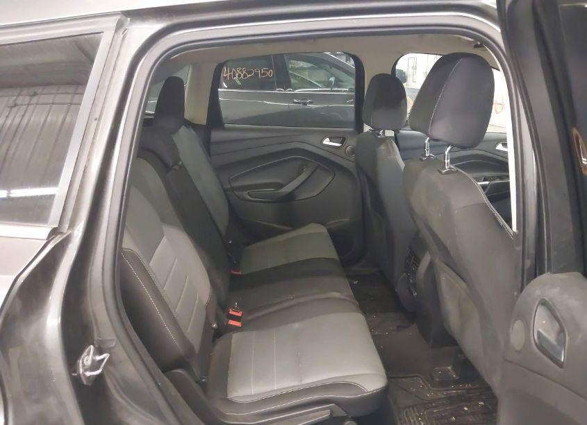 Photo 8 of 2016 Ford Escape SE (VIN 1FMCU9G95GUA77388)