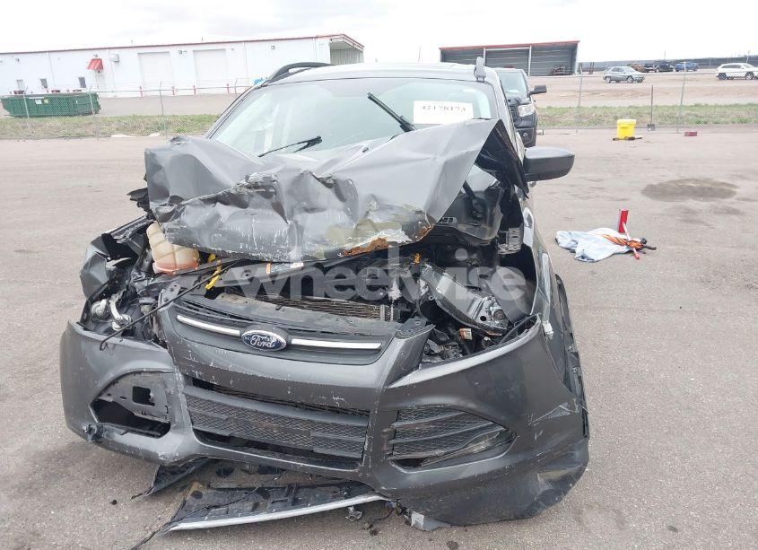 Photo 6 of 2016 Ford Escape SE (VIN 1FMCU9G95GUA84700)