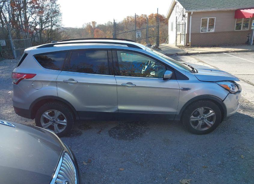 Photo 14 of 2016 Ford Escape SE (VIN 1FMCU9G95GUC82550)