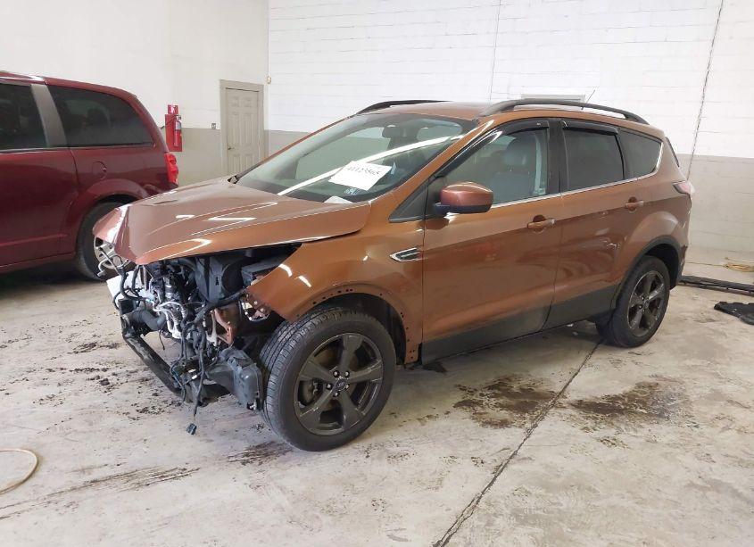 Photo 2 of 2017 Ford Escape SE (VIN 1FMCU9G95HUA45168)