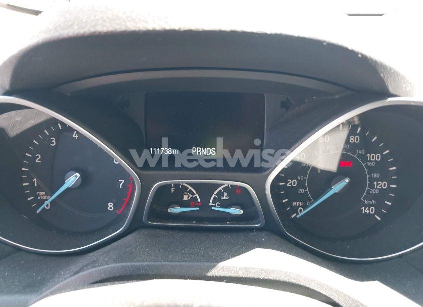 Photo 7 of 2017 Ford Escape SE (VIN 1FMCU9G95HUB72664)