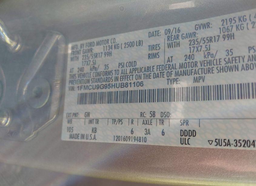 Photo 9 of 2017 Ford Escape SE (VIN 1FMCU9G95HUB81106)