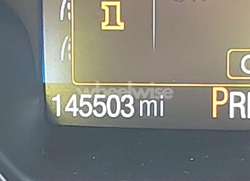 Photo 15 of 2017 Ford Escape SE (VIN 1FMCU9G95HUB93949)