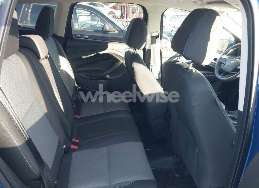 Photo 8 of 2017 Ford Escape SE (VIN 1FMCU9G95HUB93949)