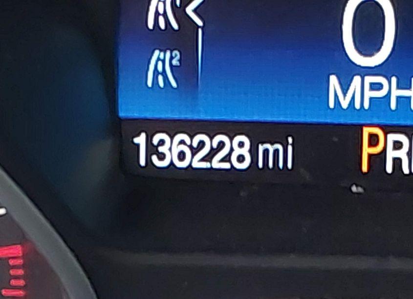 Photo 16 of 2017 Ford Escape SE (VIN 1FMCU9G95HUC87054)