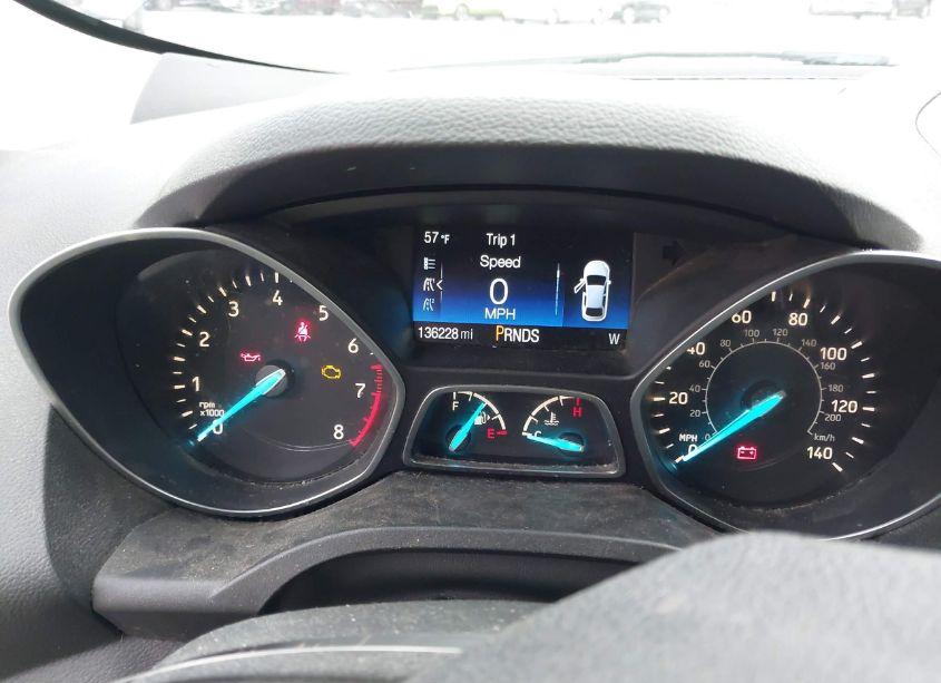 Photo 7 of 2017 Ford Escape SE (VIN 1FMCU9G95HUC87054)