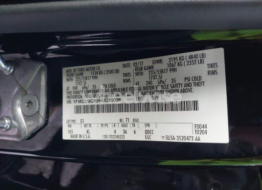 Photo 9 of 2017 Ford Escape SE (VIN 1FMCU9G95HUC99026)