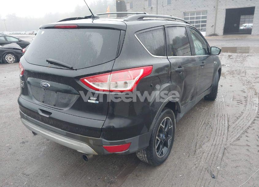 Photo 4 of 2013 Ford Escape SE (VIN 1FMCU9G96DUA34397)
