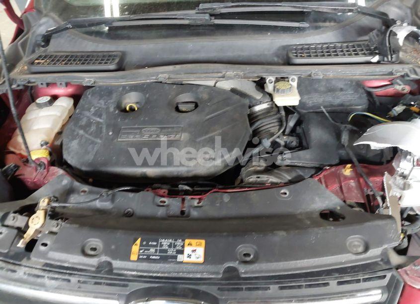 Photo 10 of 2013 Ford Escape SE (VIN 1FMCU9G96DUA85656)