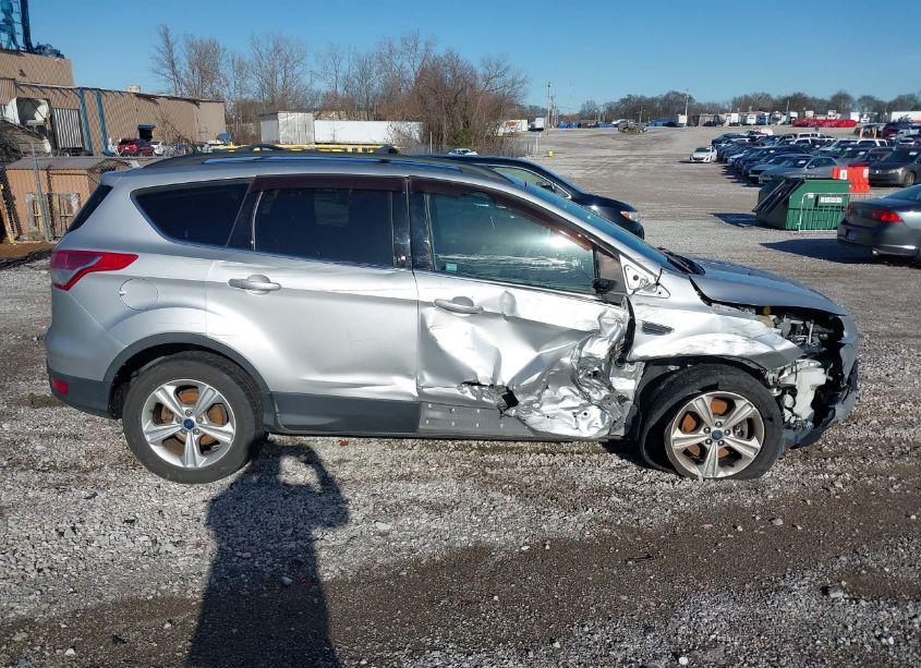 Photo 6 of 2013 Ford Escape SE (VIN 1FMCU9G96DUB15268)