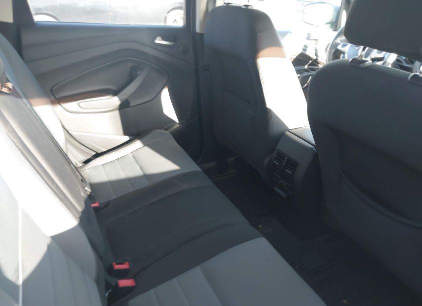 Photo 8 of 2013 Ford Escape SE (VIN 1FMCU9G96DUB15268)
