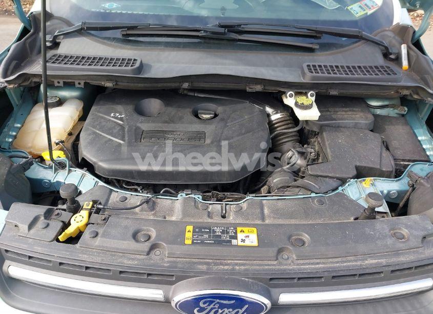 Photo 10 of 2013 Ford Escape SE (VIN 1FMCU9G96DUD33369)