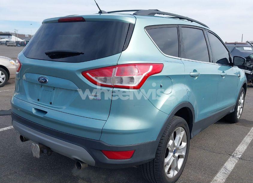 Photo 4 of 2013 Ford Escape SE (VIN 1FMCU9G96DUD33369)