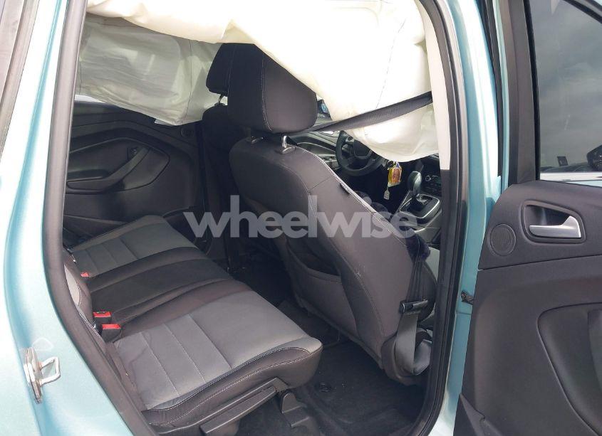 Photo 8 of 2013 Ford Escape SE (VIN 1FMCU9G96DUD33369)