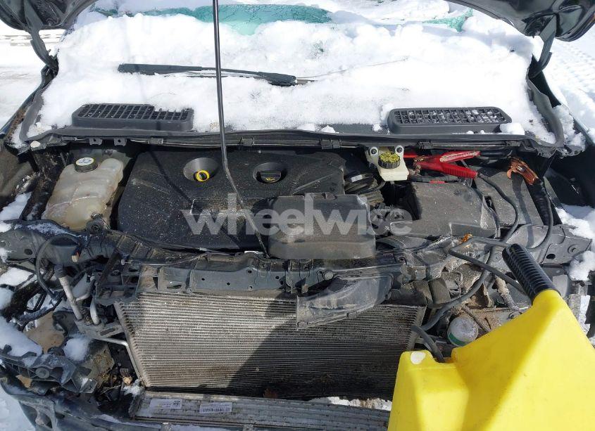 Photo 10 of 2013 Ford Escape SE (VIN 1FMCU9G96DUD62743)