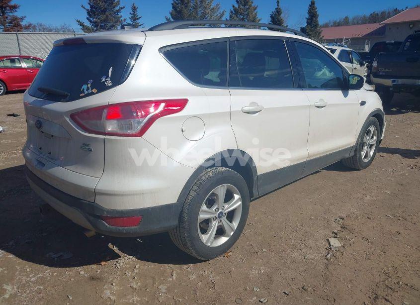 Photo 4 of 2014 Ford Escape SE (VIN 1FMCU9G96EUB30984)