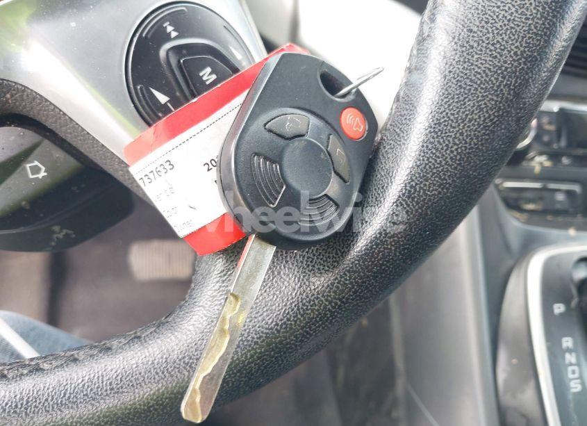 Photo 11 of 2014 Ford Escape SE (VIN 1FMCU9G96EUB37871)