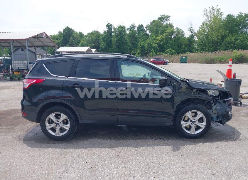 Photo 13 of 2014 Ford Escape SE (VIN 1FMCU9G96EUB37871)