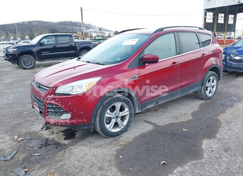 Photo 2 of 2014 Ford Escape SE (VIN 1FMCU9G96EUC41244)