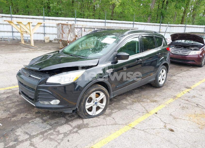 Photo 2 of 2014 Ford Escape SE (VIN 1FMCU9G96EUD57706)
