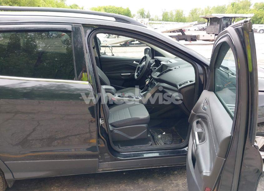 Photo 5 of 2014 Ford Escape SE (VIN 1FMCU9G96EUD57706)