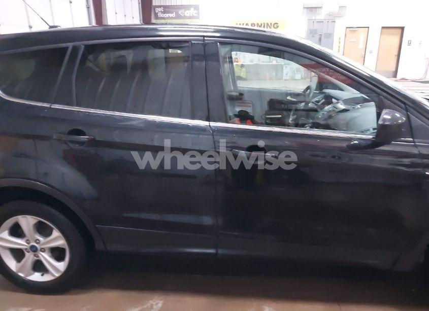 Photo 13 of 2015 Ford Escape SE (VIN 1FMCU9G96FUA10071)