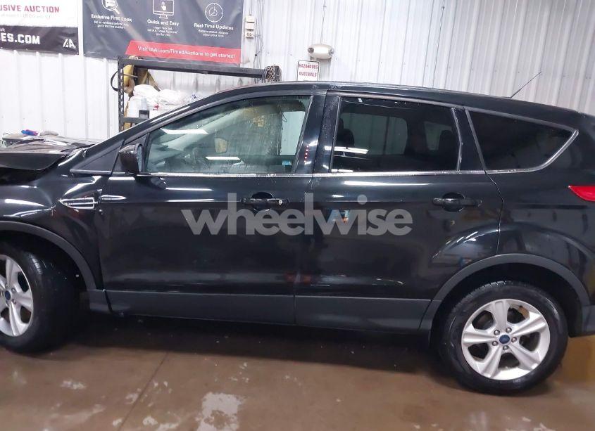 Photo 14 of 2015 Ford Escape SE (VIN 1FMCU9G96FUA10071)