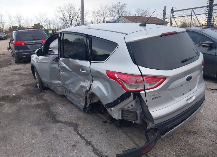 Photo 3 of 2015 Ford Escape SE (VIN 1FMCU9G96FUB18366)