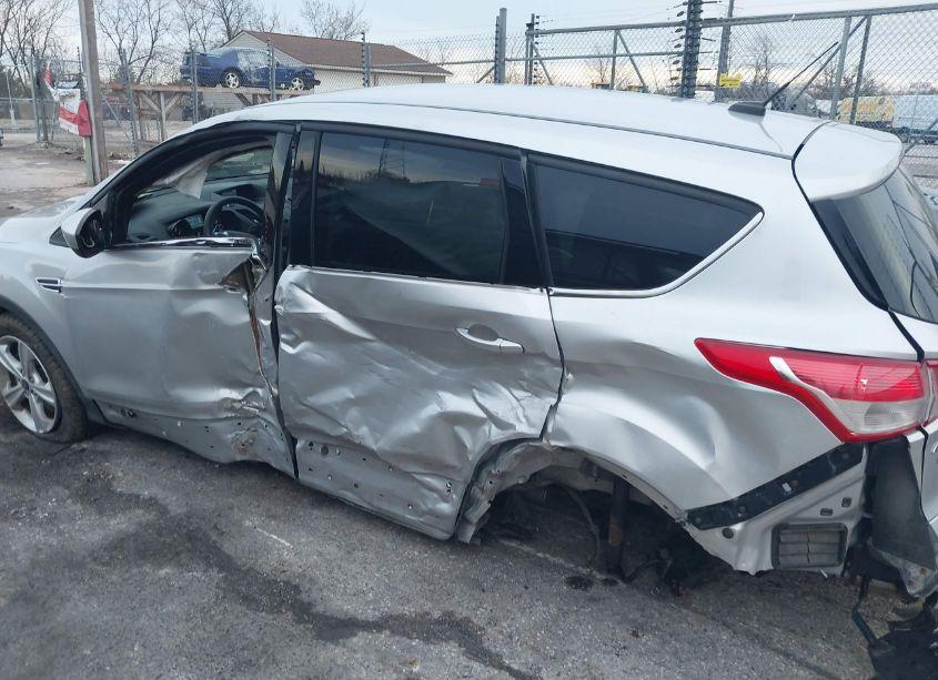 Photo 6 of 2015 Ford Escape SE (VIN 1FMCU9G96FUB18366)