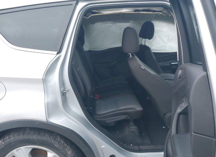 Photo 8 of 2015 Ford Escape SE (VIN 1FMCU9G96FUB18366)