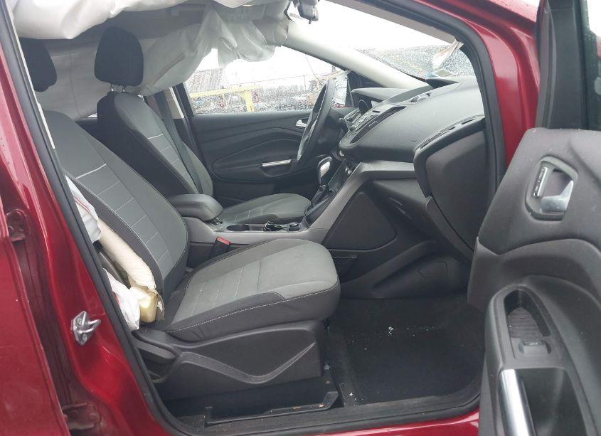 Photo 5 of 2015 Ford Escape SE (VIN 1FMCU9G96FUB54509)