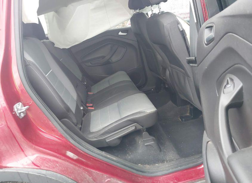 Photo 8 of 2015 Ford Escape SE (VIN 1FMCU9G96FUB54509)